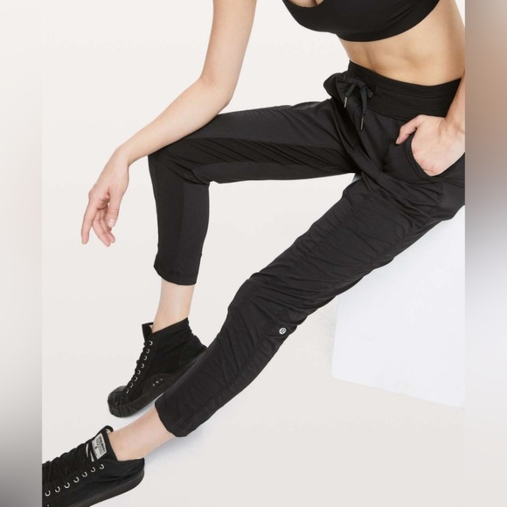 Lululemon Street To Studio Pant II Unlined 28 Black 14 Gym Pilates Yoga Tennis